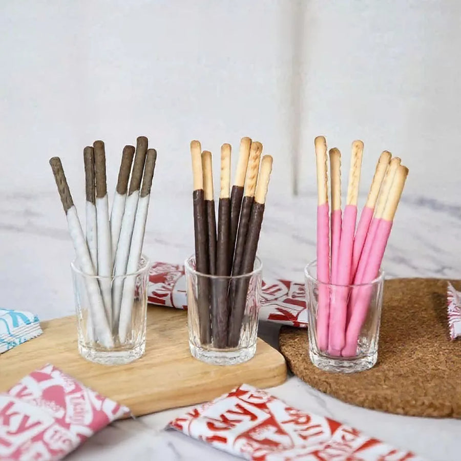 Bánh Quy Quế Ticky Socola Sữa Thái Lan Hộp 20G